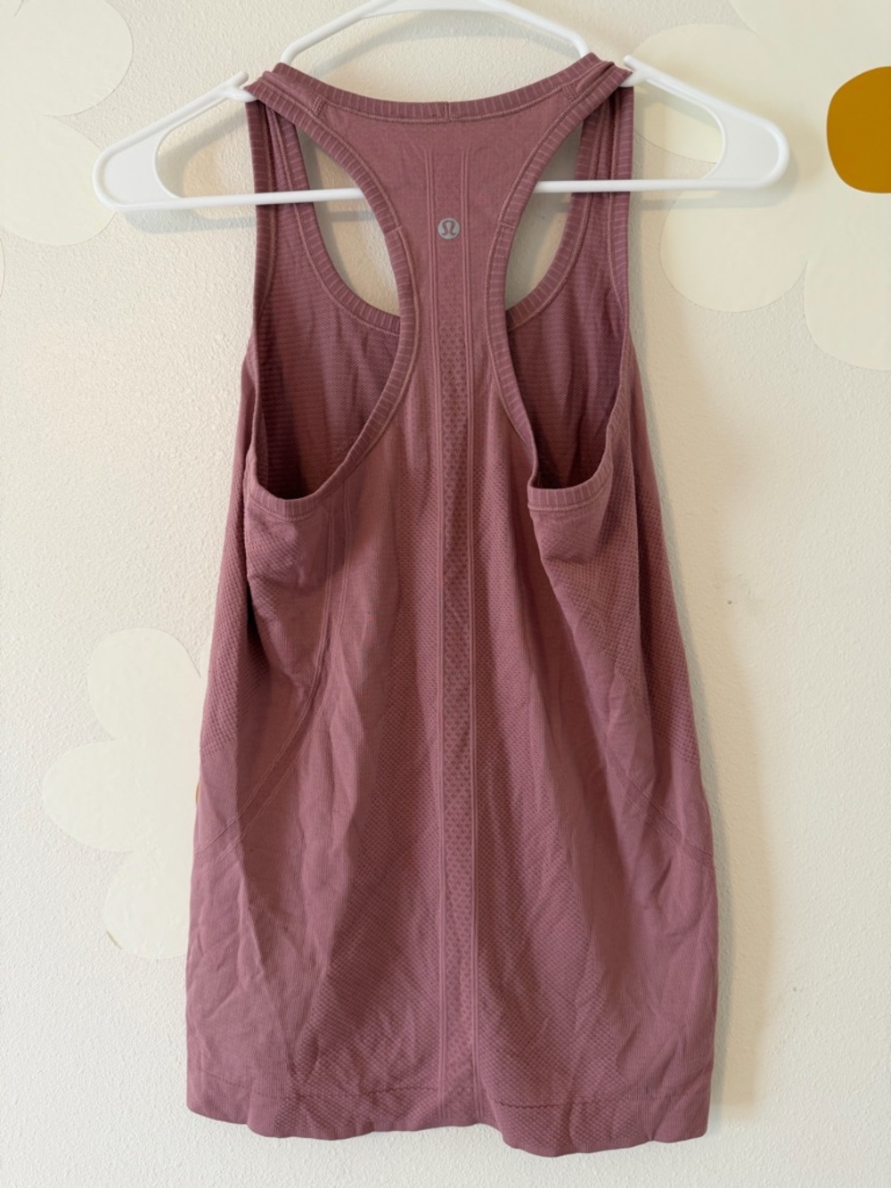 Lululemon Swiftly Tech Racerback
Quicksand Mauve Athletic Running Tank - Picture 5 of 10